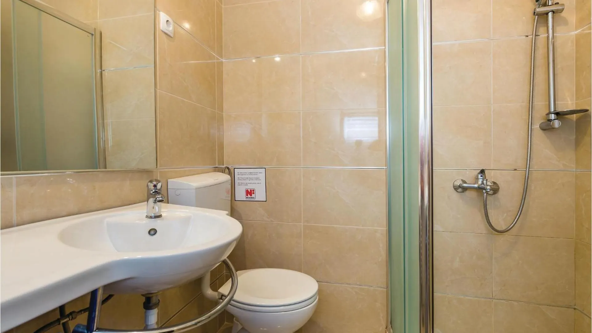 Gorgeous Apartment In Lovran With Jacuzzi 克罗地亚